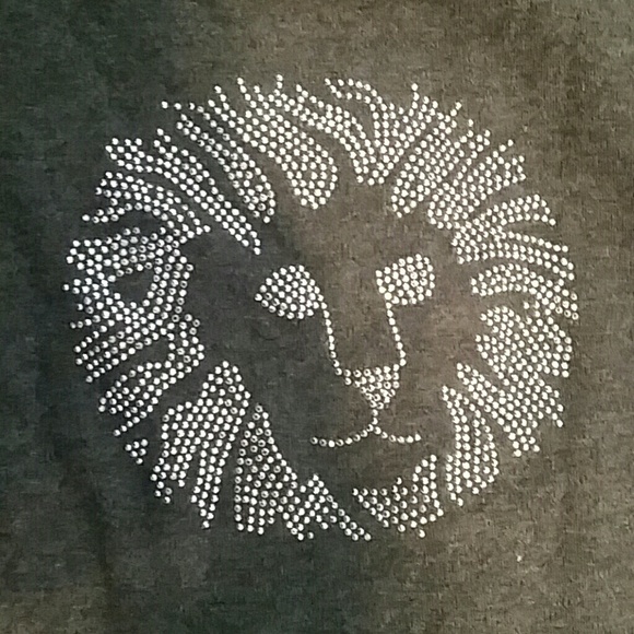 Sweater - Picture 5 of 5